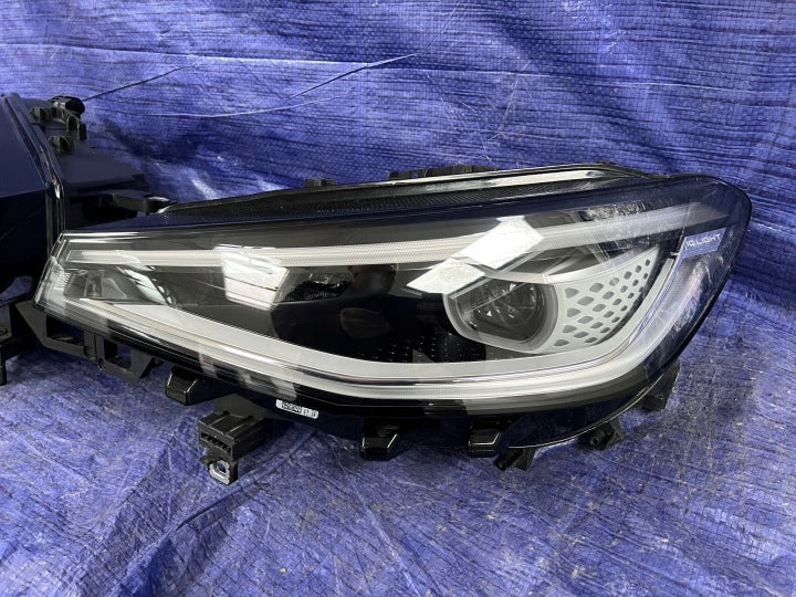Frontscheinwerfer VW 11B941036G 1B941035G Ein Satz Scheinwerfer Headlight SCH6858369466px