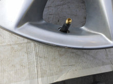 Laden Sie das Bild in den Galerie-Viewer, 1x Alufelge 18 Zoll 7.0&quot; 5x114.3 50ET Glanz Graphit 9965337080 Mazda Iii