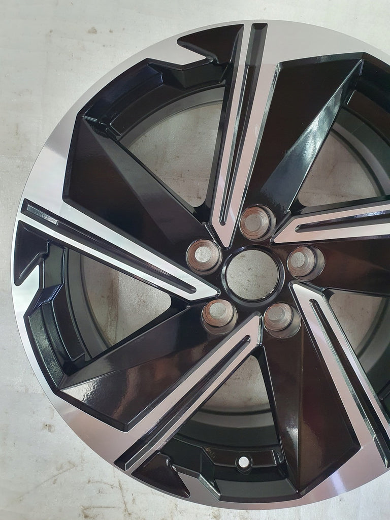 1x Alufelge 18 Zoll 7.0" 5x114.3 38ET Mitsubishi Outlander Eclipse Cross