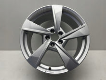 Laden Sie das Bild in den Galerie-Viewer, 1x Alufelge 19 Zoll 8.5" 5x112 40ET 8W0601025ES Audi A4 Rim Wheel FEL7537730353vc