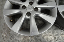Laden Sie das Bild in den Galerie-Viewer, 1x Alufelge 15 Zoll 6.0&quot; 4x100 50ET 52910-1J805 Hyundai I20 Rim Wheel