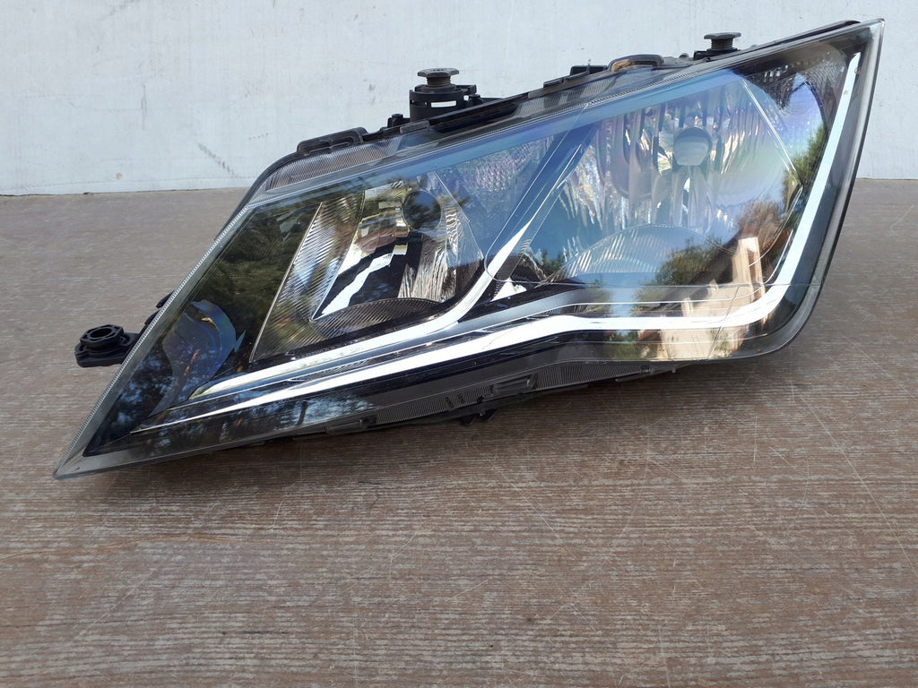 Frontscheinwerfer Seat Leon 90044559 045100 Links Scheinwerfer Headlight