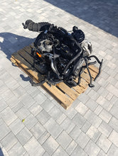 Load image into Gallery viewer, Motor VW T5 CAA CAAC CAAB 2.0 TDI 132TKm Diesel Engine Komplett MOT1290930497fh