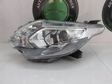 Laden Sie das Bild in den Galerie-Viewer, Frontscheinwerfer Mitsubishi L200 8301D157 Xenon Links Scheinwerfer Headlight SCH9128006625sp