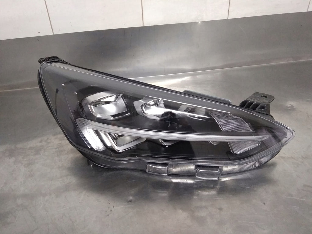 Frontscheinwerfer Ford Focus Rechts Scheinwerfer Headlight