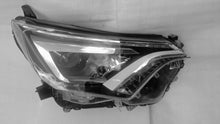 Laden Sie das Bild in den Galerie-Viewer, Frontscheinwerfer Toyota Rav 4 IV GN28V Rechts Scheinwerfer Headlight SCH4651945590iv