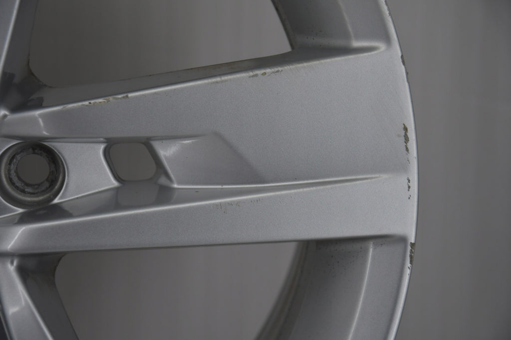1x Alufelge 17 Zoll 7.0" 5x112 49ET Glanz Silber 5F0601025T Seat Rim Wheel FEL2693481539fx