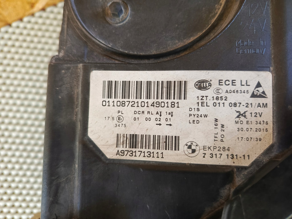 Frontscheinwerfer BMW 5 F11 F10 1ELO11087-21 Bi-Xenon Rechts oder Links SCH9001748750jf