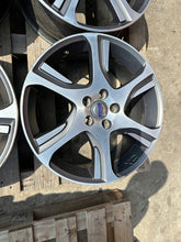 Laden Sie das Bild in den Galerie-Viewer, 4x Alufelge 18 Zoll 7.5" 5x108 55ET Matt Grau 31280139 Volvo Xc70 Xc60 Rim Wheel FEL3210029480wg