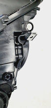 Laden Sie das Bild in den Galerie-Viewer, Frontscheinwerfer BMW F11 F10 7271907-12 7271908-14 Xenon Rechts oder Links SCH7740177303ig