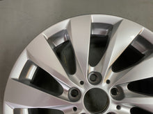 Load image into Gallery viewer, 1x Alufelge 17 Zoll 7.5" 5x120 43ET Glanz Silber 6796206 BMW 1 F21 F20 Rim Wheel FEL6713562297ye