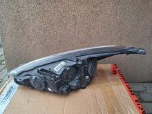 Laden Sie das Bild in den Galerie-Viewer, Frontscheinwerfer Ford Focus F1EB-13W030-GB LED Ein Satz Scheinwerfer Headlight SCH2783430691qh