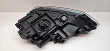 Laden Sie das Bild in den Galerie-Viewer, Frontscheinwerfer VW Polo 2G1941036K LED Rechts Scheinwerfer Headlight SCH1625297855ti