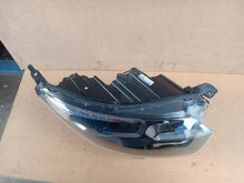 Laden Sie das Bild in den Galerie-Viewer, Frontscheinwerfer Citroën Jumpy 9808233980 Xenon Rechts Scheinwerfer Headlight