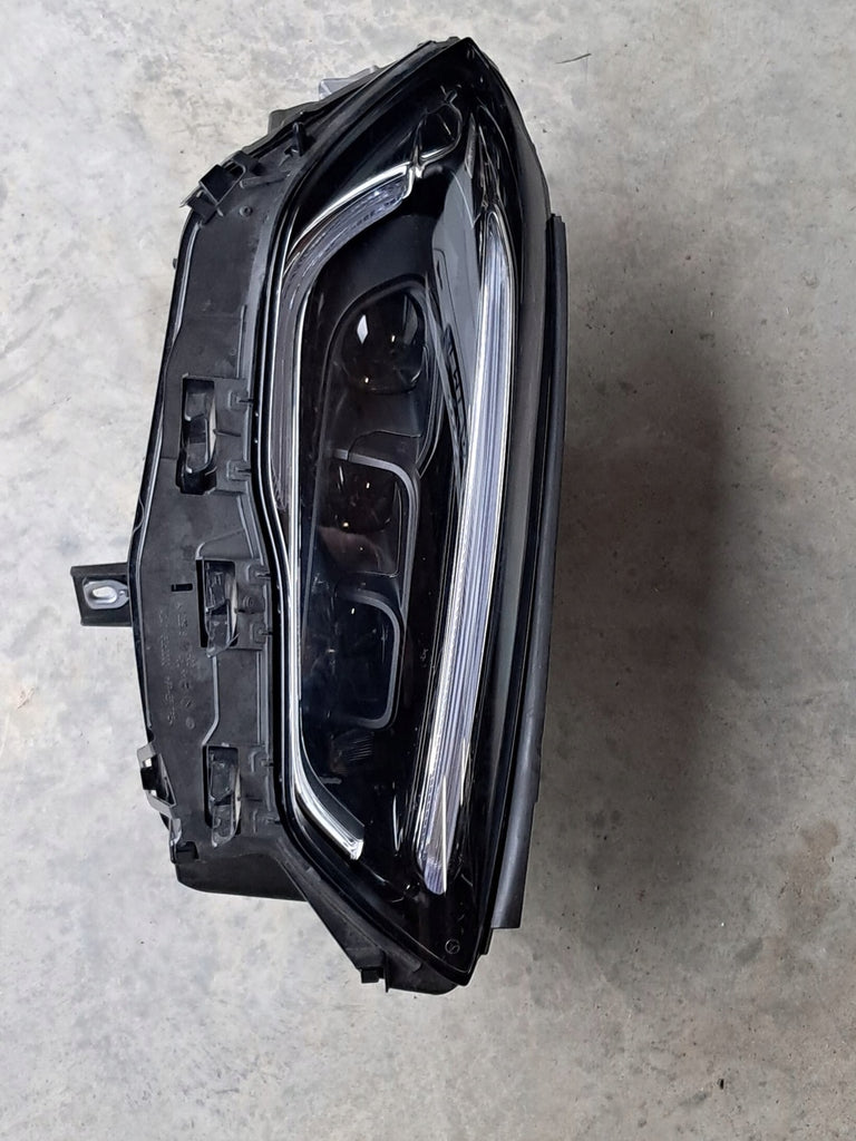 Frontscheinwerfer Mercedes-Benz Gla A2479065006 LED Rechts Headlight SCH5463571150zu