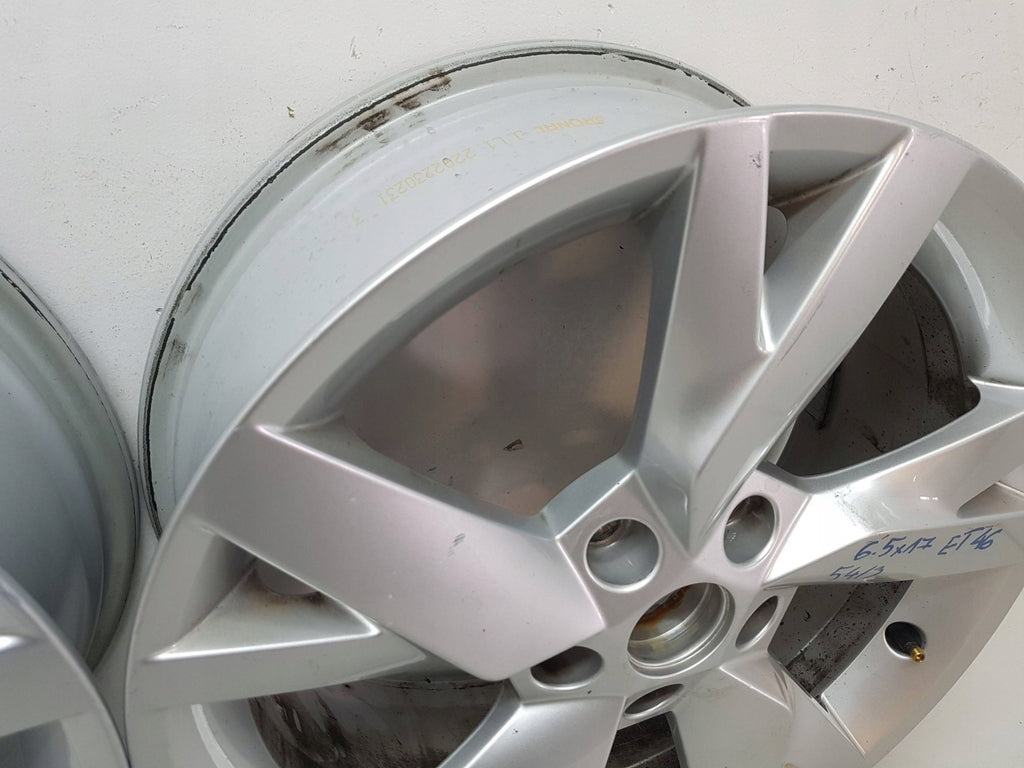 1x Alufelge 17 Zoll 5E3601025AC Skoda Octavia Rim Wheel FEL3468670889pl