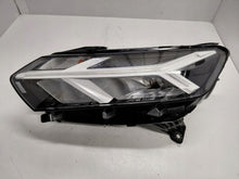 Laden Sie das Bild in den Galerie-Viewer, Frontscheinwerfer Dacia Sandero III Logan Jogger LED Links Headlight SCH1610361154fy