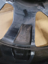 Laden Sie das Bild in den Galerie-Viewer, 1x Alufelge 17 Zoll 7.0&quot; 5x108 46ET 9810098577 Toyota Proace Rim Wheel