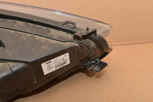 Laden Sie das Bild in den Galerie-Viewer, Frontscheinwerfer Ford Transit Tourneo Courier JT76-13W030-CD Links Headlight SCH2677945947sb