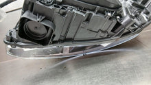 Laden Sie das Bild in den Galerie-Viewer, Frontscheinwerfer Volvo Xc60 89908021 Rechts Scheinwerfer Headlight SCH3279598077ow