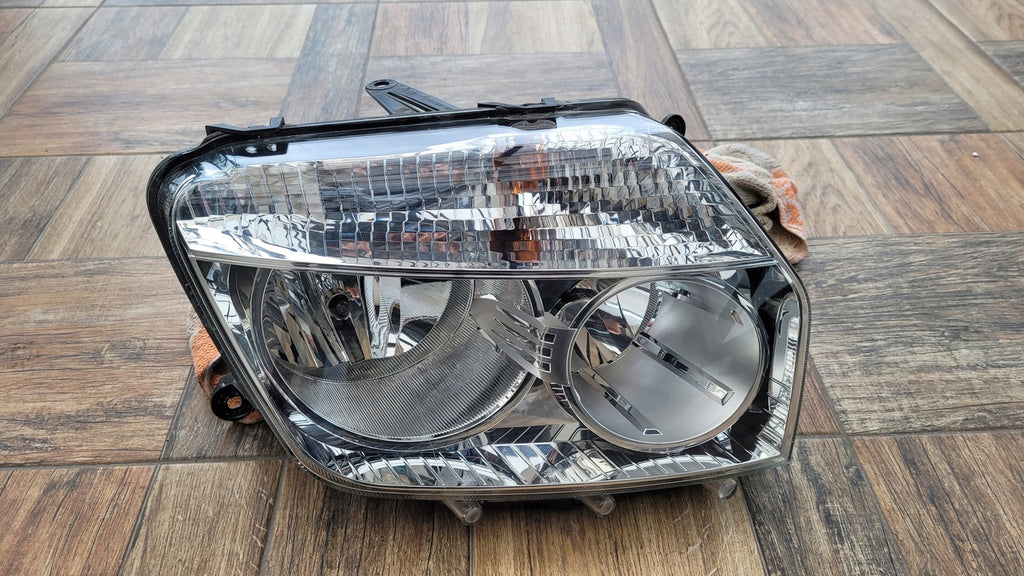 Frontscheinwerfer Dacia Duster 260100067R Halogen Rechts Scheinwerfer Headlight