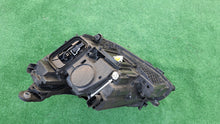 Laden Sie das Bild in den Galerie-Viewer, Frontscheinwerfer Mercedes-Benz W213 A2139067606KZ Full LED Rechts Headlight SCH6197249054ew