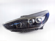 Laden Sie das Bild in den Galerie-Viewer, Frontscheinwerfer Hyundai I30 III 92101-G4120,92101G4120 FULL LED Links