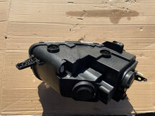 Load image into Gallery viewer, Frontscheinwerfer Citroën Berlingo 9816825080 Ein Stück (Rechts oder Links)