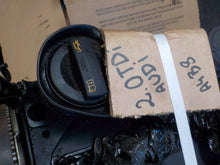 Laden Sie das Bild in den Galerie-Viewer, Motor Audi A4 B8 03L103469L FP3 038109111E V600 2.0 TDI Diesel Engine Unkomplett