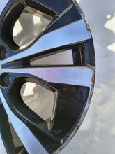 Laden Sie das Bild in den Galerie-Viewer, 1x Alufelge 18 Zoll 7.5&quot; 5x108 50 5ET 32209452 Volvo Rim Wheel