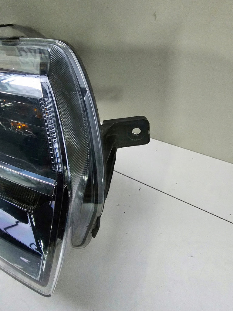 Frontscheinwerfer Dacia Logan Sandero II 90114431 260103529R Rechts Headlight