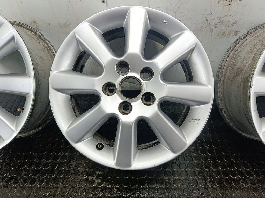 4x Alufelge 16 Zoll 6.5" 5x114.3 45ET Silber 42611-05230 Toyota Avensis FEL2292662070pi