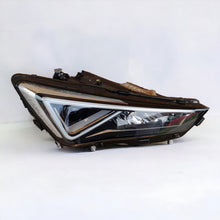 Load image into Gallery viewer, Frontscheinwerfer Seat Tarraco 5FJ941008.C FULL LED Rechts Headlight