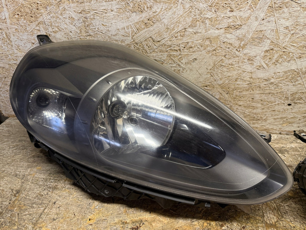 Frontscheinwerfer Fiat Punto Evo 89102044SX Ein Satz Scheinwerfer Headlight SCH4284296212sg