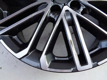 Load image into Gallery viewer, 1x Alufelge 19 Zoll 8.0&quot; 5x112 45ET 52910-J7500 Kia Rim Wheel