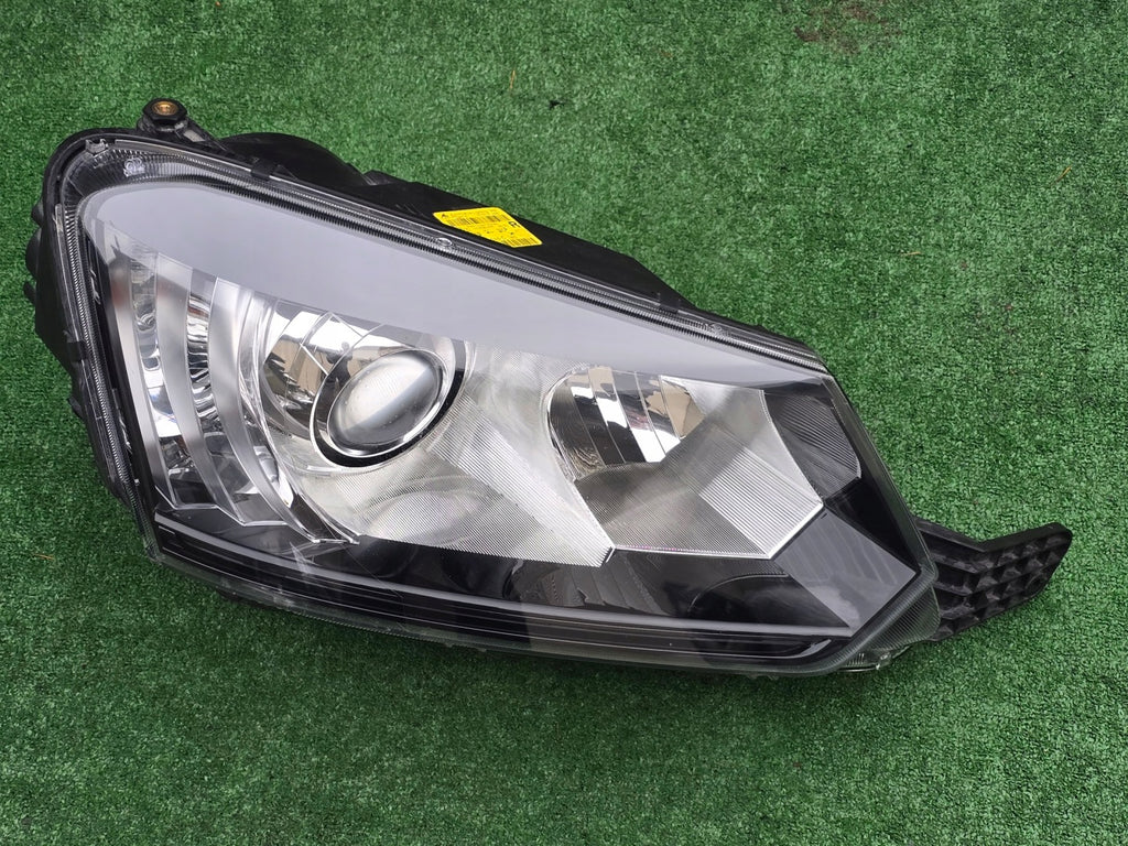 Frontscheinwerfer Skoda Yeti 5L1941016C Xenon Rechts Scheinwerfer Headlight SCH6405053249ec