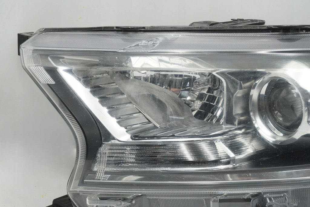 Frontscheinwerfer Ford Ranger Links Scheinwerfer Headlight SCH3667655058sw