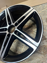 Laden Sie das Bild in den Galerie-Viewer, 1x Alufelge 18 Zoll 7.5" 5x112 49ET Glanz Schwarz A1774010700 Mercedes-Benz W177 FEL9382820787mu