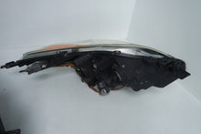 Load image into Gallery viewer, Frontscheinwerfer Mazda 3 BDG7-51030 BDG7-51040 Ein Stück (Rechts oder Links)