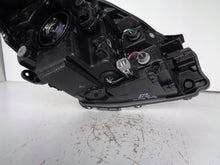 Load image into Gallery viewer, Frontscheinwerfer Toyota Yaris Links Scheinwerfer Headlight