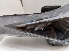 Load image into Gallery viewer, Frontscheinwerfer Hyundai Elantra VII 92101-AA LED Links Scheinwerfer Headlight