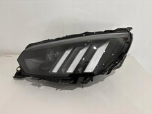 Laden Sie das Bild in den Galerie-Viewer, Frontscheinwerfer Peugeot 2008 208 II 9841642080 LED Rechts oder Links
