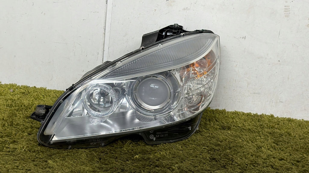 Frontscheinwerfer Mercedes-Benz W204 A2048200159 Xenon Links Headlight SCH7504320318nz