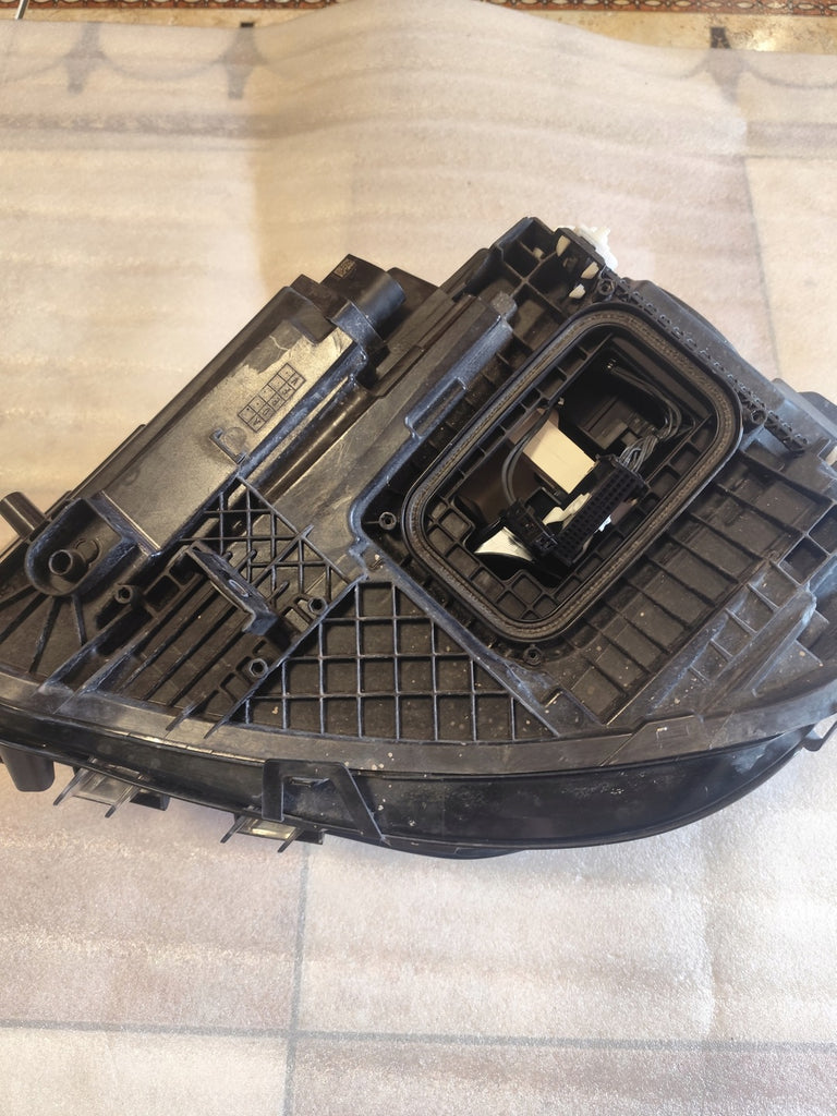 Frontscheinwerfer Mercedes-Benz Cla A1189060801 LED Rechts Headlight SCH2471184303hf