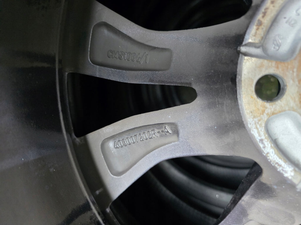 1x Alufelge 17 Zoll 7.0" 4x114.3 43ET Glanz Silber 403007202R Renault Megane 1 FEL7207848719mh
