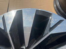Load image into Gallery viewer, 1x Alufelge 20 Zoll 8.5" 5x114.3 403006035R Renault Rim Wheel FEL3991521330vk