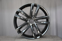 Load image into Gallery viewer, 1x Alufelge 18 Zoll 7.5" 5x112 51ET Glanz Grau 5G0601025AF VW Rim Wheel FEL4666085374fj