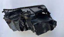 Load image into Gallery viewer, Frontscheinwerfer Skoda Octavia I 5E1941015D LED Ein Stück (Rechts oder Links) SCH4854744017lm