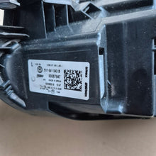 Laden Sie das Bild in den Galerie-Viewer, Frontscheinwerfer VW Golf Sportsvan 517941043B Xenon Links Headlight SCH4609456459cr