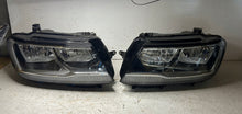 Laden Sie das Bild in den Galerie-Viewer, Frontscheinwerfer VW Tiguan 5NB941005B 5NB941006B Ein Satz Headlight SCH9946558262fy